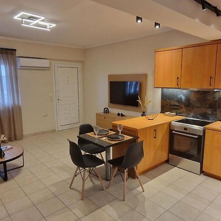 Primrose Apartments Толон Экстерьер фото