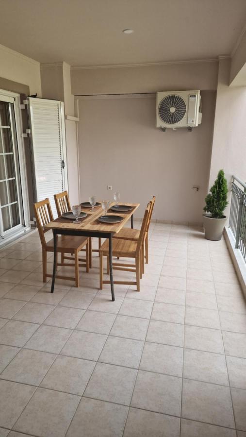 Primrose Apartments Толон Экстерьер фото