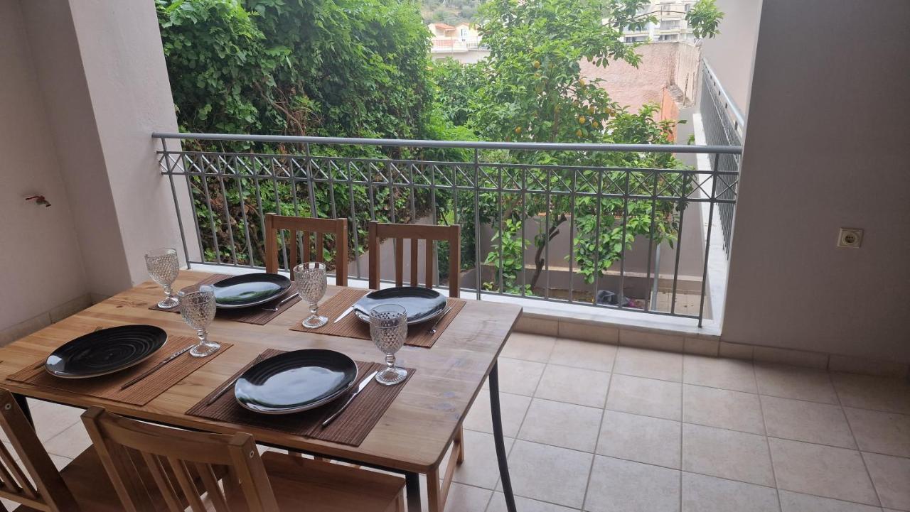 Primrose Apartments Толон Экстерьер фото
